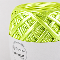 Rozenne Metallic Breeze Glitter Yarn 5022 Neon Green Surface Photo