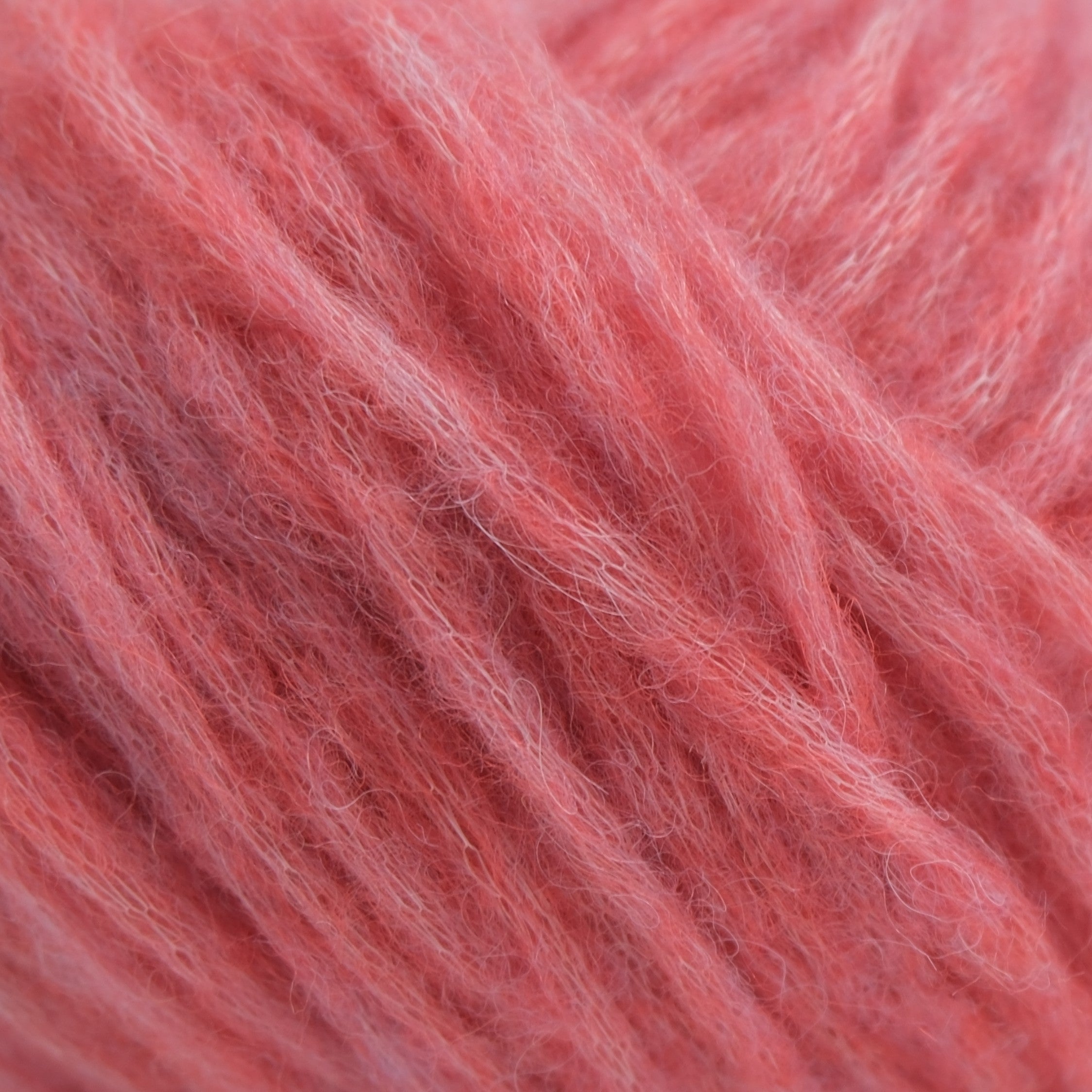 Rozenne Alpaca Aura Wool Yarn 4015 Dusty Rose Surface Rozenneyarns.com