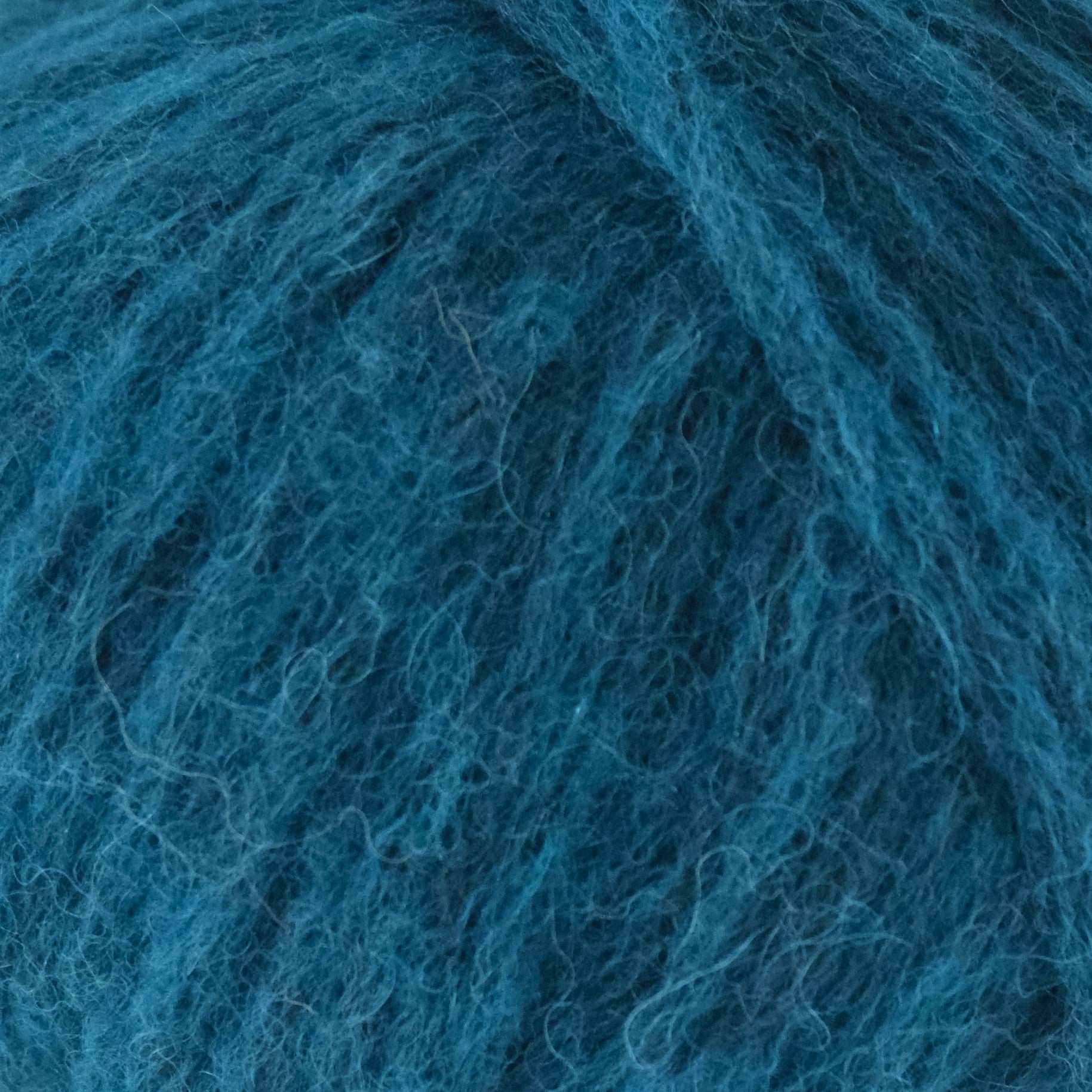 Rozenne Alpaca Aura Wool Yarn 4033 Petrol Blue Surface Rozenneyarns.com