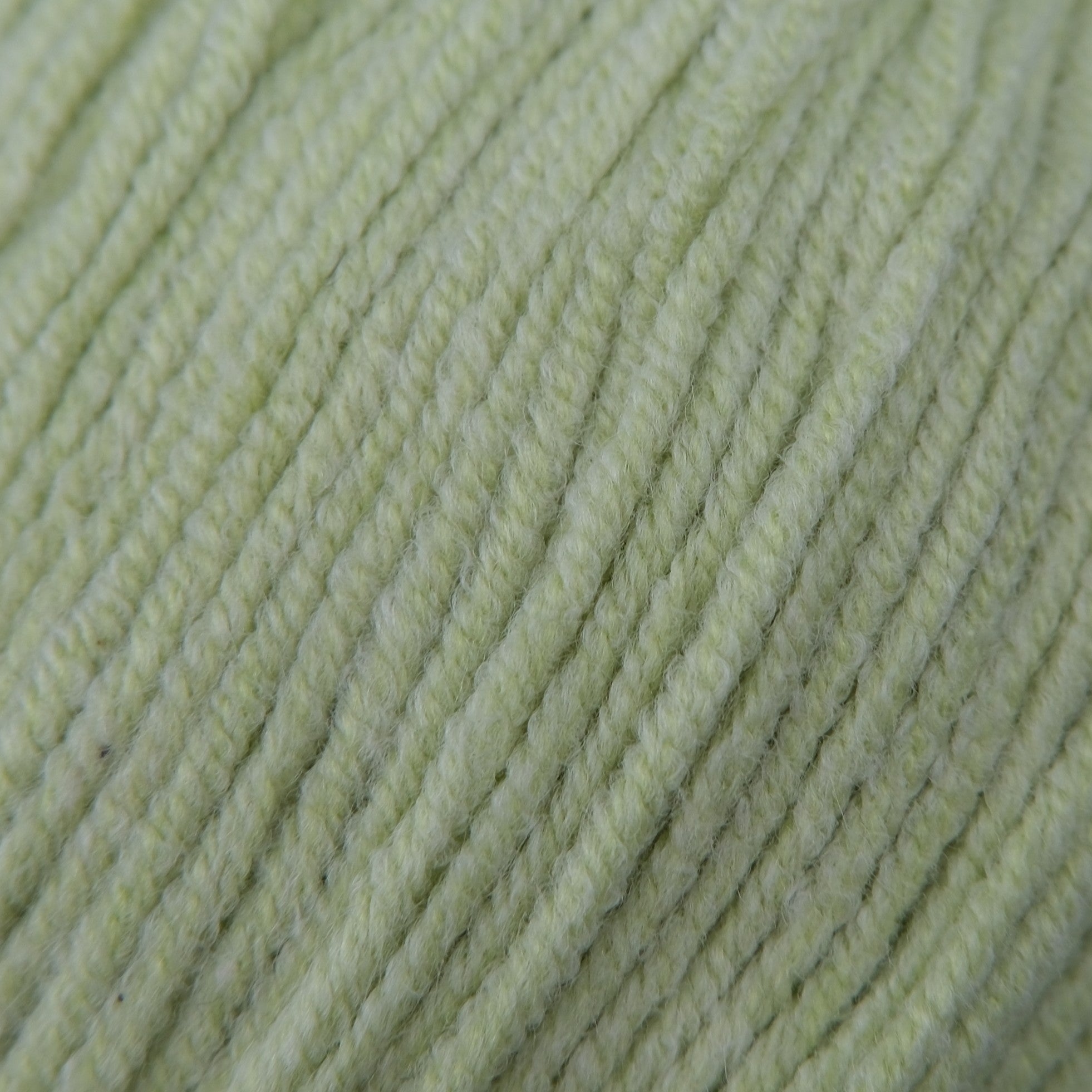 Rozenne Cotton Dream 1118 Light Green Surface Rozenneyarns.com