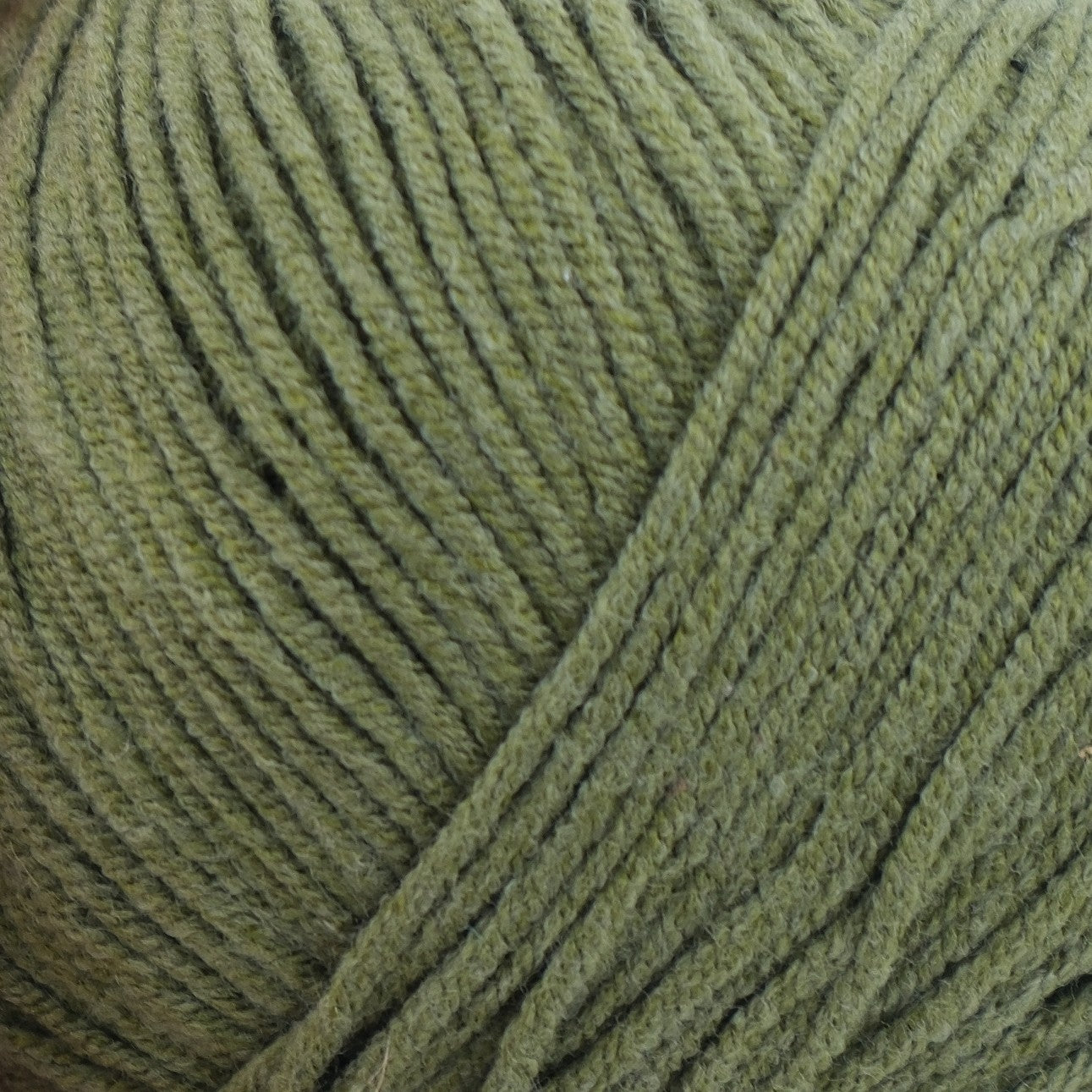 Rozenne Cotton Dream 1120 Dark Green Surface Rozenneyarns.com