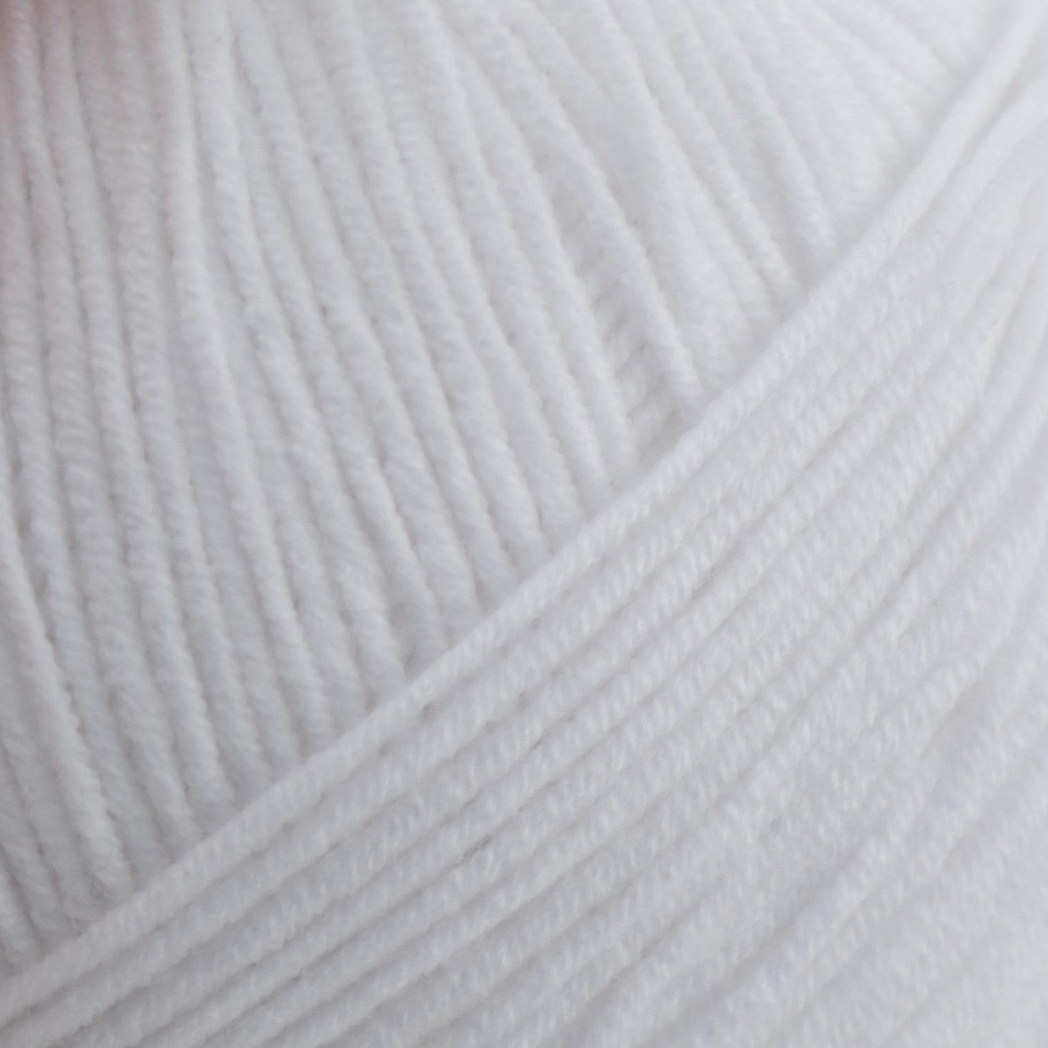 Rozenne Cotton Dream 1121 Optical White Surface Rozenneyarns.com