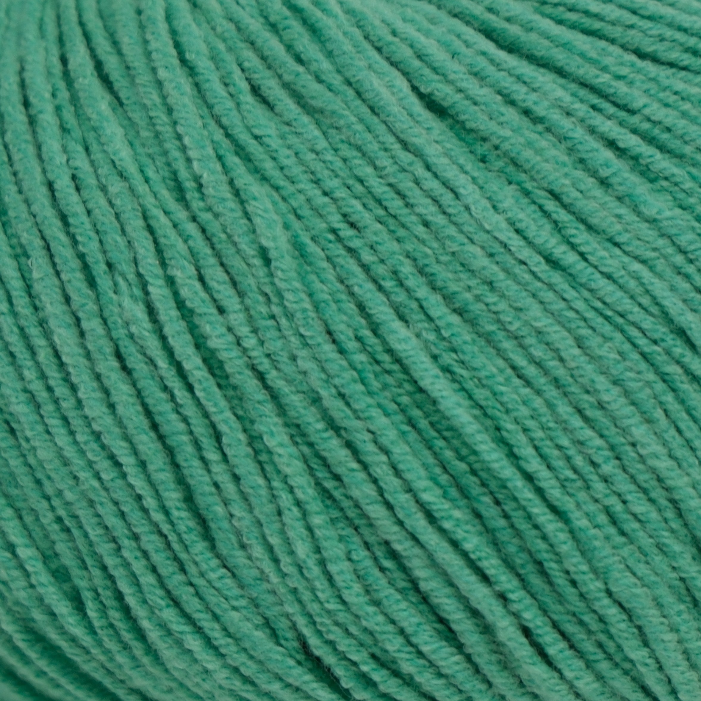 Rozenne Cotton Dream 1140 Mint Green Surface Rozenneyarns.com