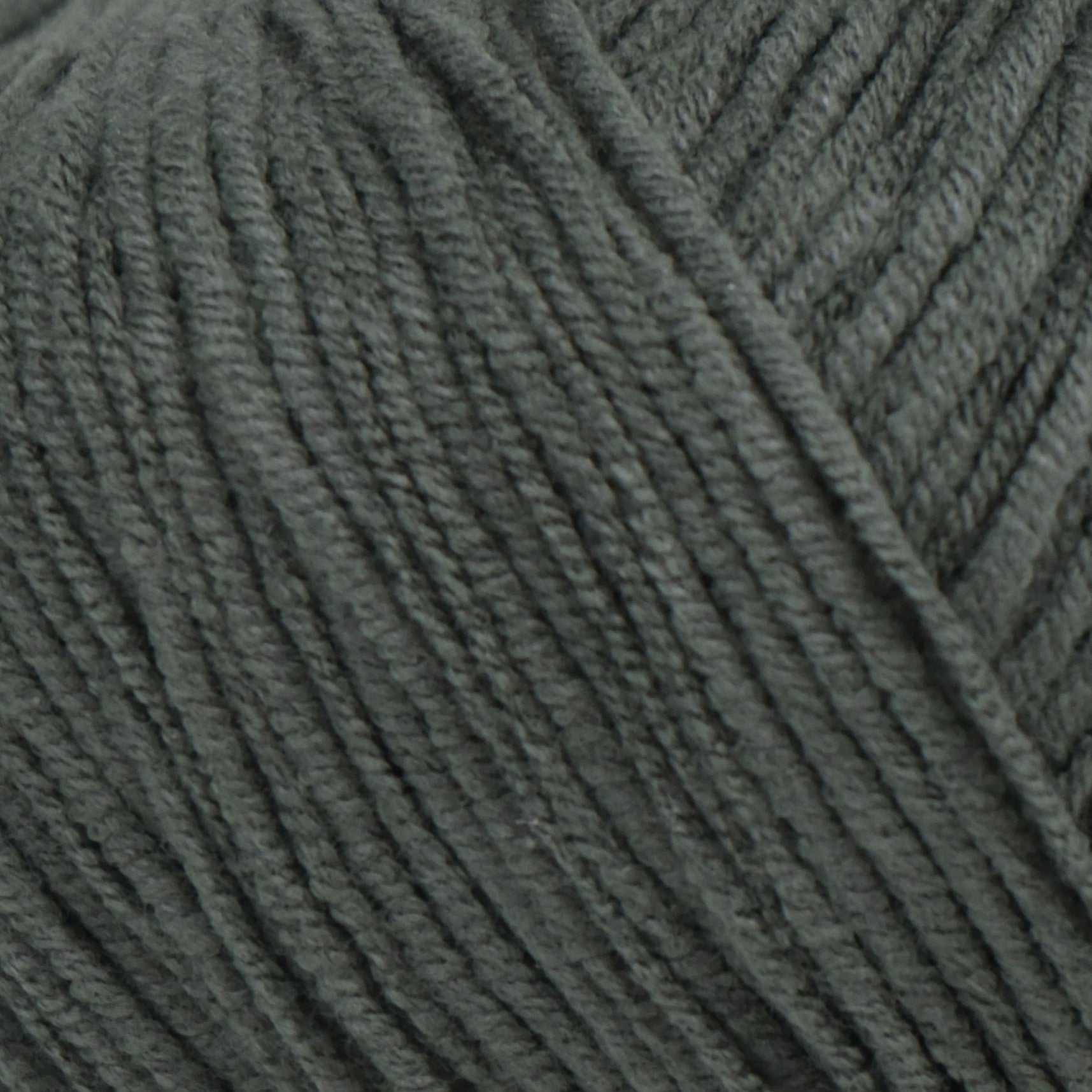 Rozenne Cotton Dream 1149 Pine Green Surface Rozenneyarns.com