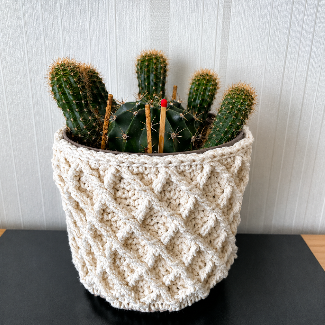 Rozenne Cotton Macrame Cord Yarn Pattern 8