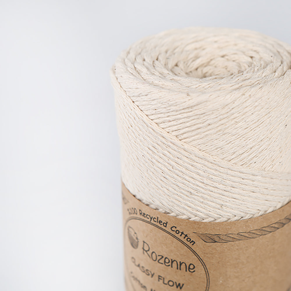 Rozenne Cotton Macrame Yarn 01 Light Beige Surface