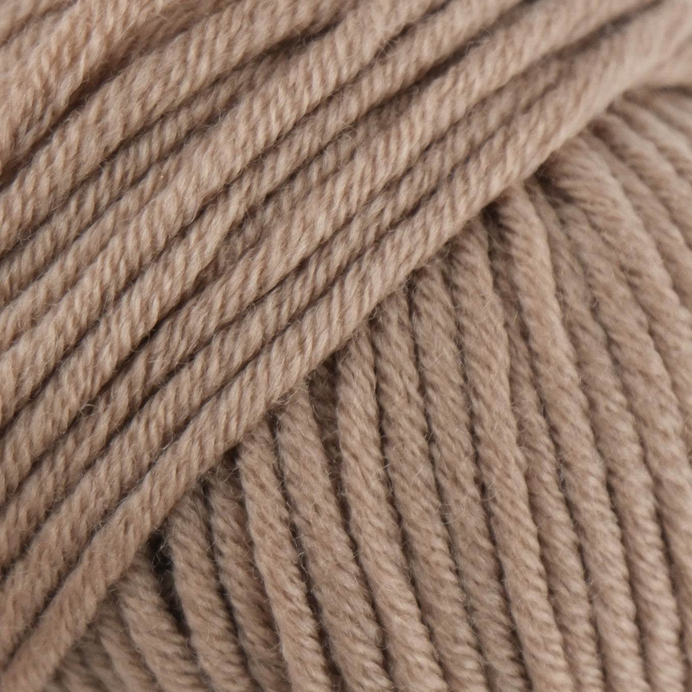 Rozenne Merino Majesty Wool Yarn 3009 Sand Surface Rozenneyarns.com