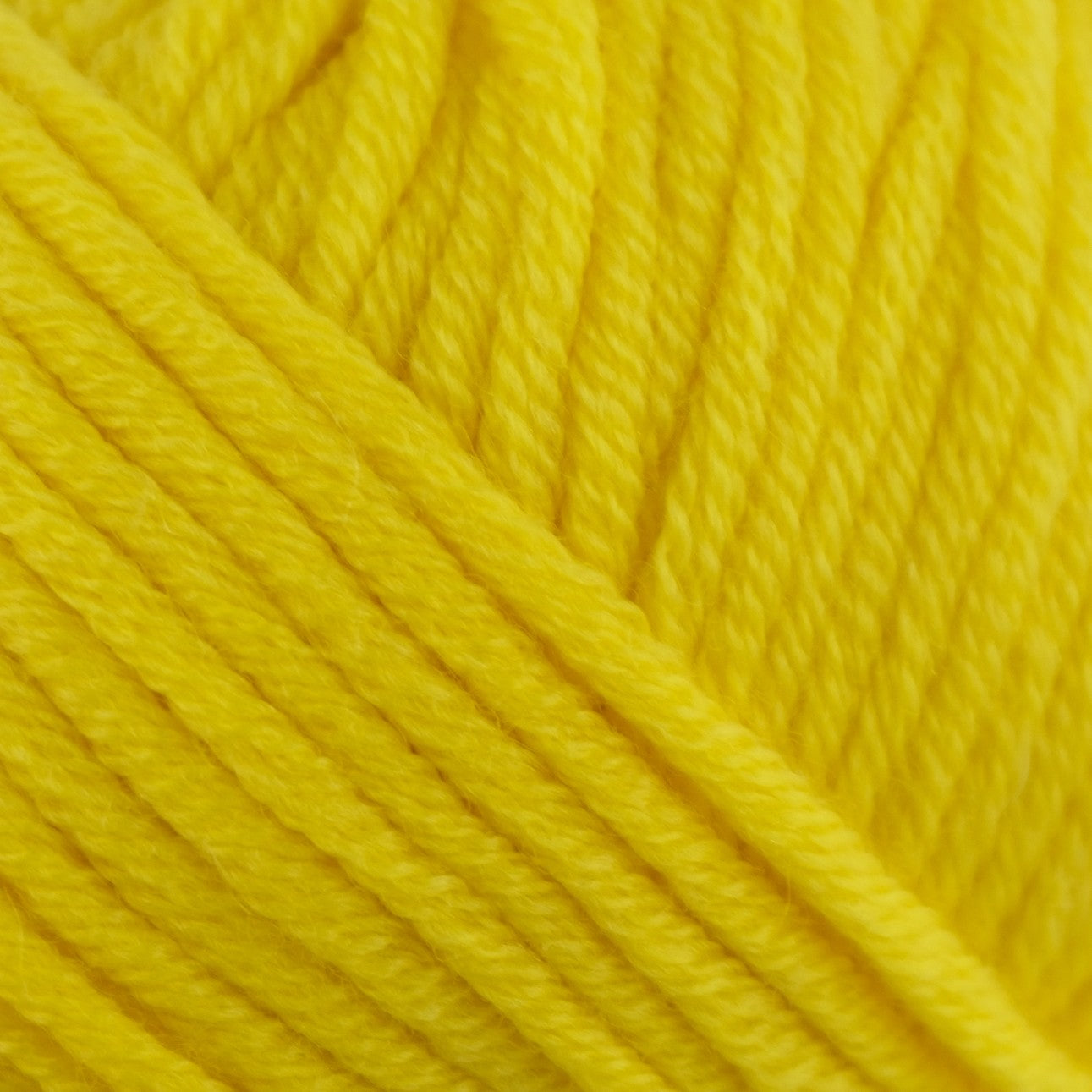 Rozenne Merino Majesty Wool Yarn 3015 Dark Yellow Surface Rozenneyarns.com