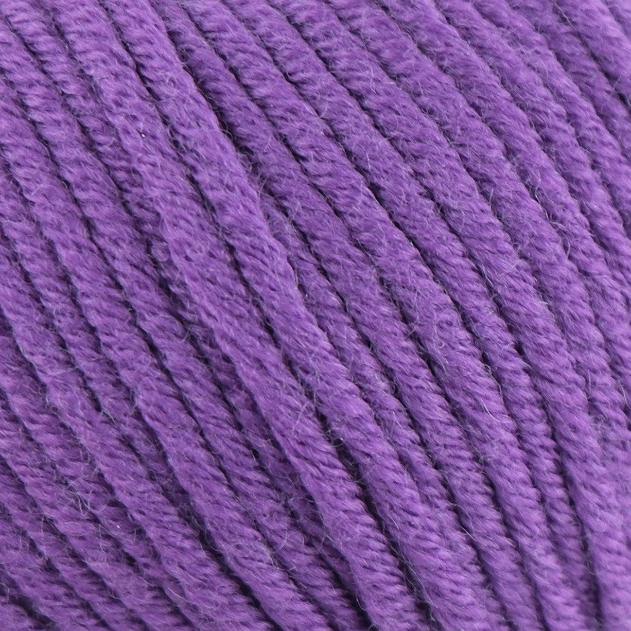 Rozenne Merino Majesty Wool Yarn 3033 Purple Surface Rozenneyarns.com