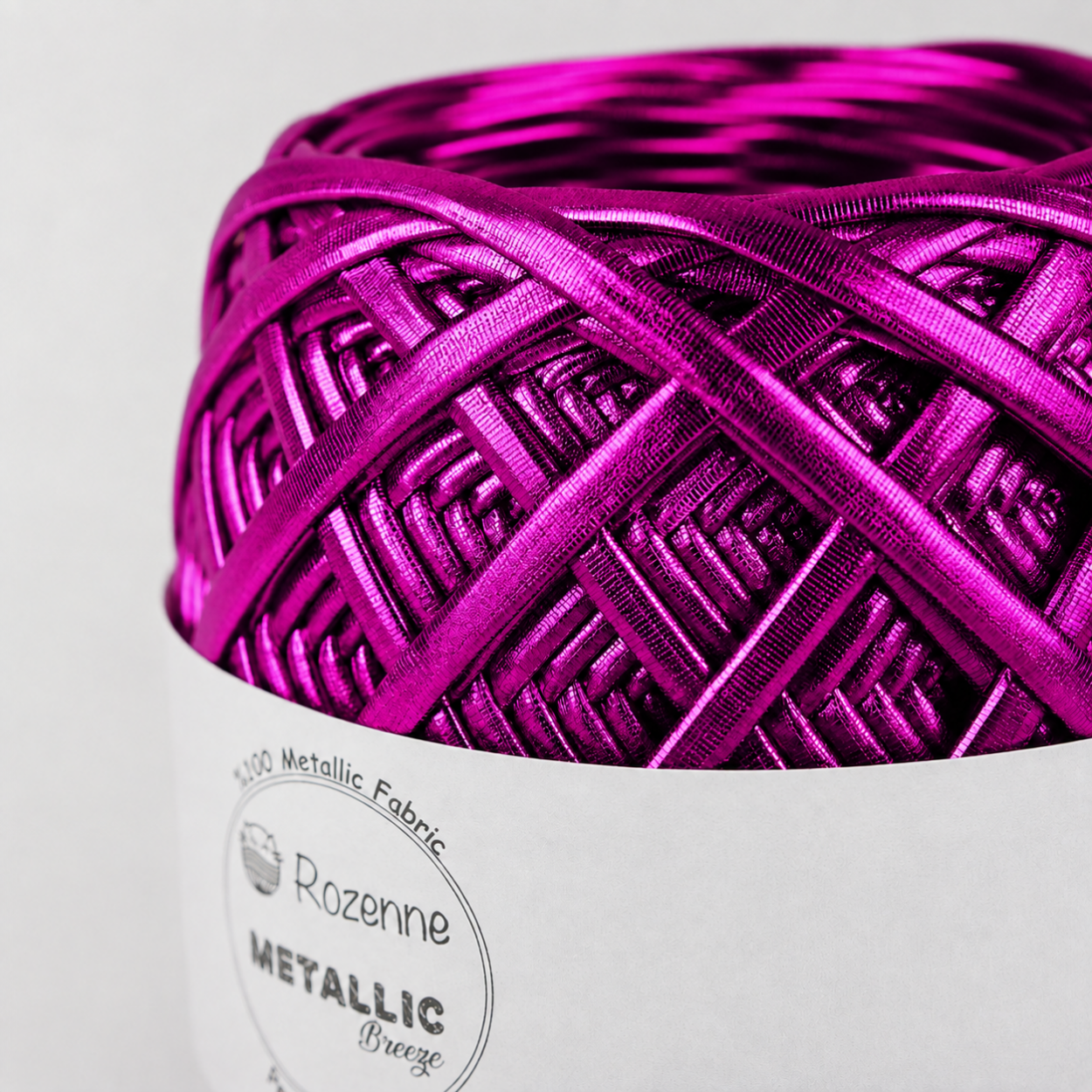 Rozenne Metallic Breeze Glitter Yarn 5011 Fuchsia Surface Photo