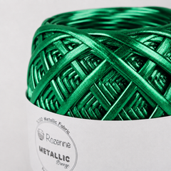 Rozenne Metallic Breeze Glitter Yarn 5015 Emerald Green Surface Photo